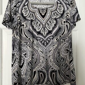 Croft & Barrow Black and White Paisley Short Sleeve Top